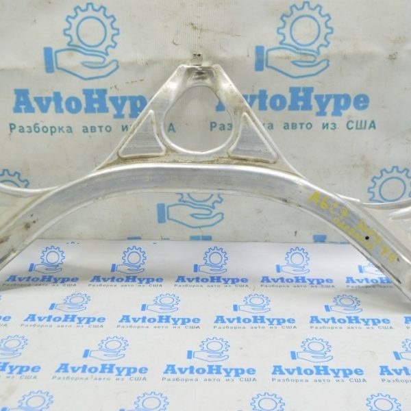 Распорка передних стаканов Audi A6 C7 12-18 4G0-805-645-C