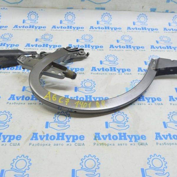 Петля крышки багажника правая Audi A6 C7 12-18 4G5-827-302-B