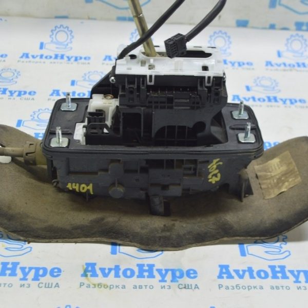 Шифтер КПП Audi A6 C7 12-16 с тросом (01) 4G1-713-045-R