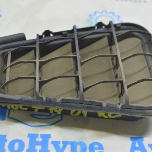 Щиток вентиляции левый Audi A6 C7 12-18 4G5-819-161-A