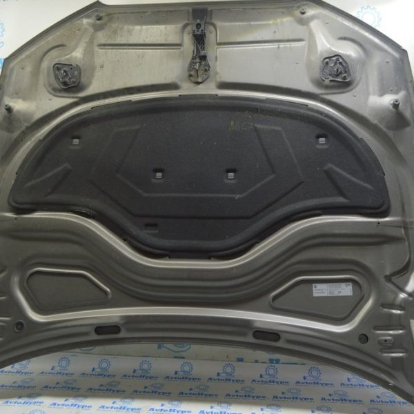 Крюк капота Audi A6 C7 12-18 на капоте 4G0-823-480-A