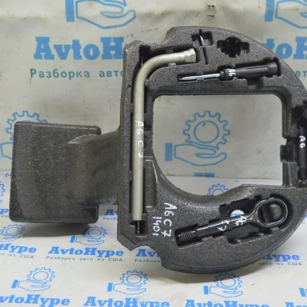 Инструмент в сборе как на фото Audi A6 C7 12-18 8K0-805-615