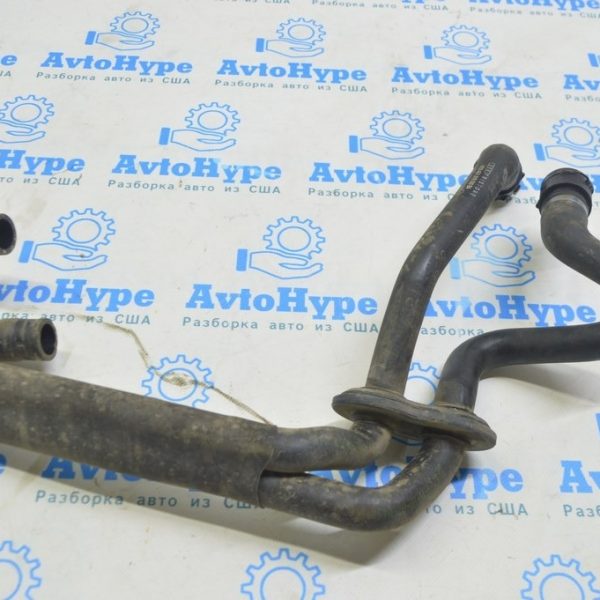 Трубки охлаждения пара как на фото Audi A6 C7 12-18 4g1-819-350-BA