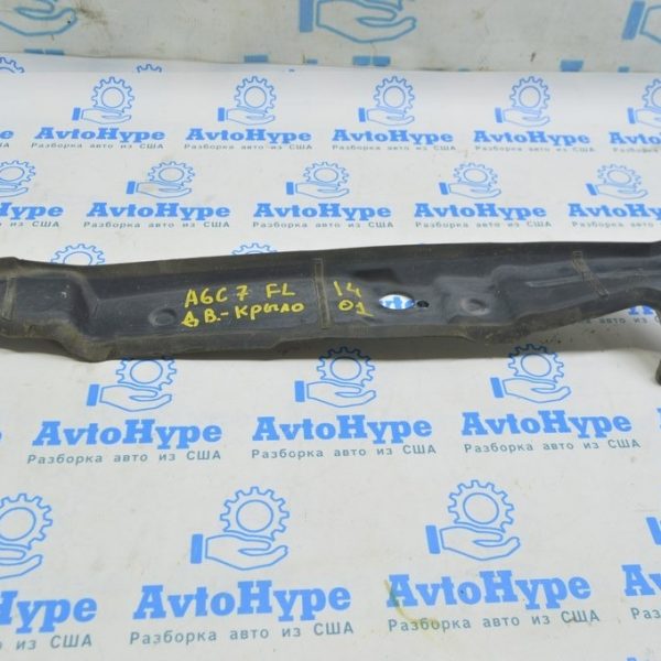 Уплотнитель крыла дверь-крыло левый Audi A6 C7 12-18 4G0-821-111