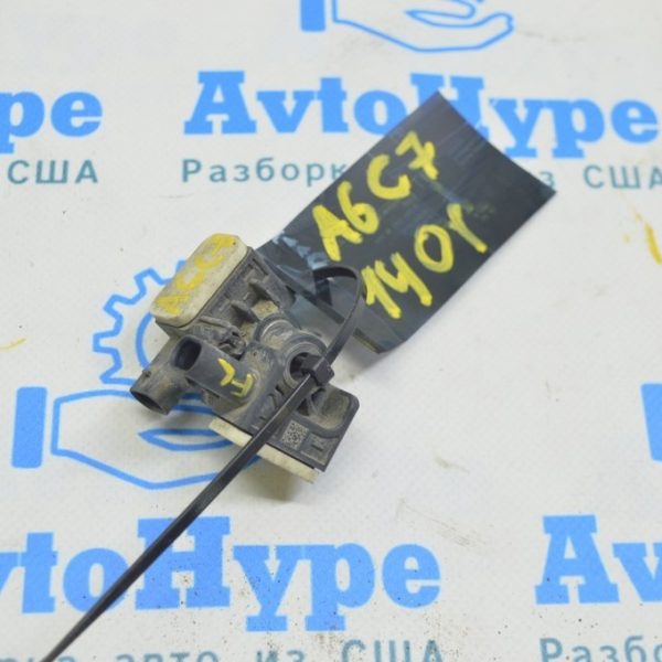 Датчик подушки безопасности передний правый Audi A6 C7 12-18 4H0-959-651-A