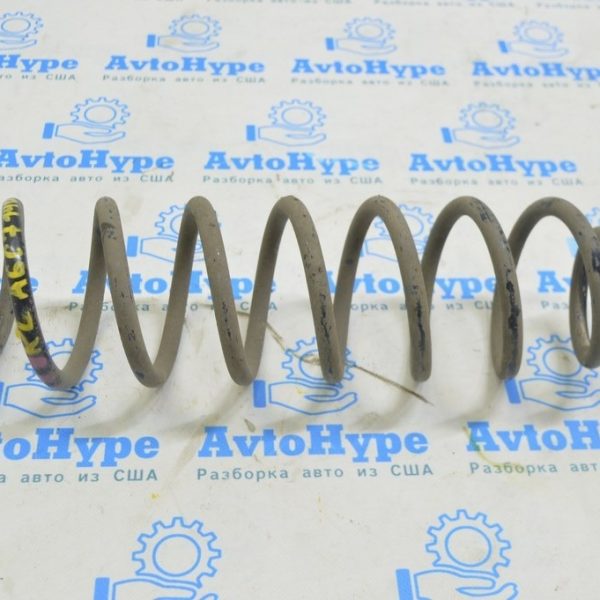 Пружина задняя правая Audi A6 C7 12-18 8K0511115HC