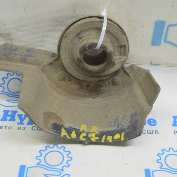 Опора пружины зад прав Audi A6 C7 12-18 8k0511540