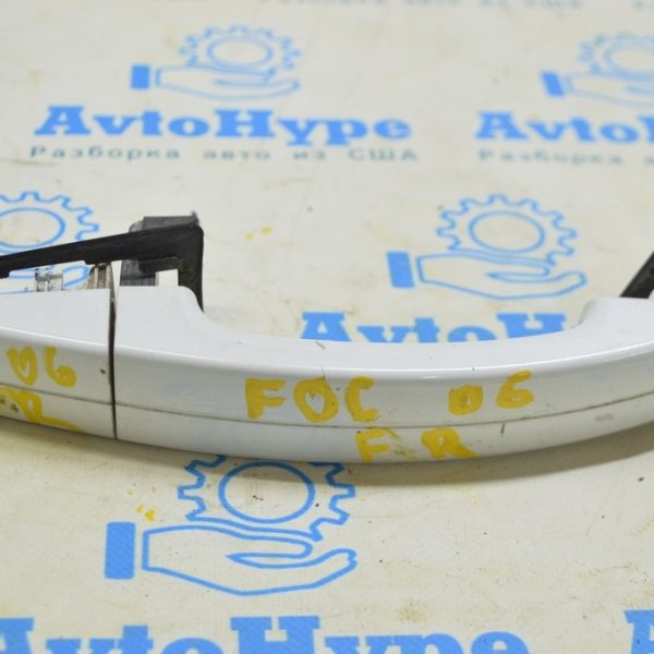 Заглушка внешней ручки перед прав Ford Focus mk3 11-18 CV6Z-58218B08-AAPT