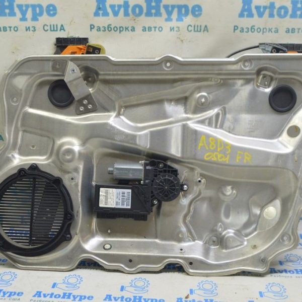 Стеклоподъемник механизм перед прав Audi A8 D3 03-09 с панелью 4E0837462B