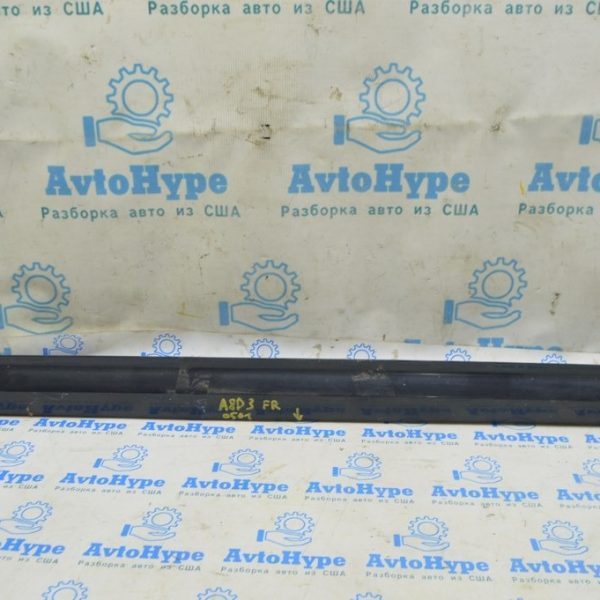 Накладка двери нижняя перед прав Audi A8 D3 03-09 4E0853960C