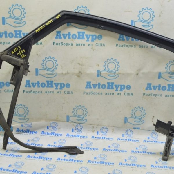 Уплотнитель стекла зад прав Audi A8 D3 03-09 4E4839440E