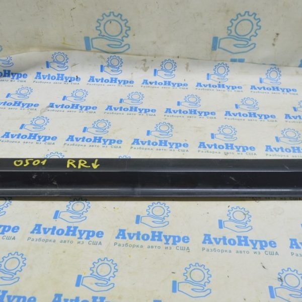 Накладка двери нижняя зад прав Audi A8 D3 03-09 long 4E4853970C