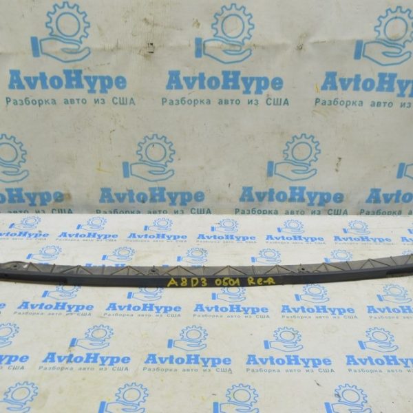 Накладка заднего бампера под отражатели Audi A8 D3 03-09 4E0807417B 01C