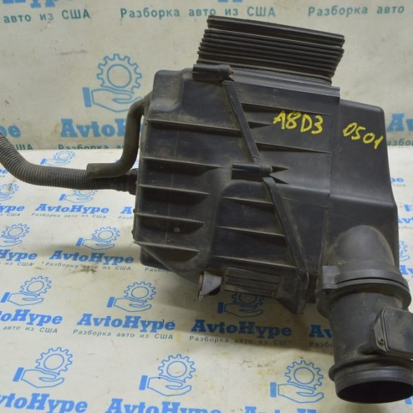 Корпус воздушного фильтра Audi A8 D3 03-09 077133837AL