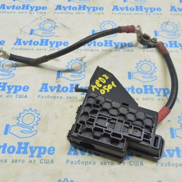 Предохранитель c кронштейном АКБ Audi A8 D3 03-09 4E0-971-845-F