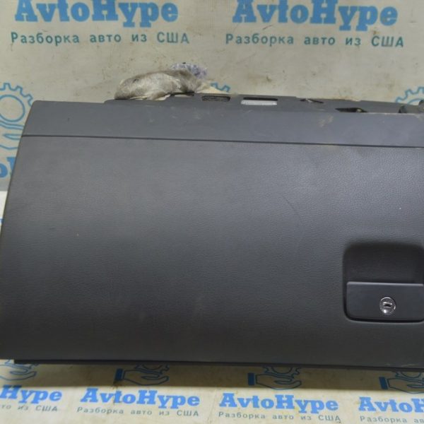 Перчаточный ящик, бардачок Audi A8 D3 03-09 черн 4E1857104D 24A