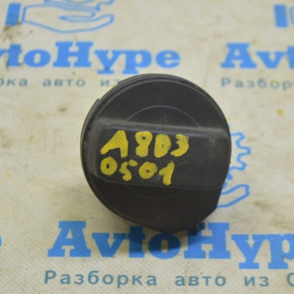 Крышка заливной горловины Audi A8 D3 03-09 (01) без крепления 4E0-201-550-B