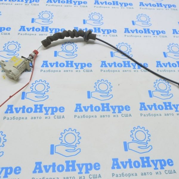 Замок лючка бензобака Audi A8 D3 03-09 4E0810899D