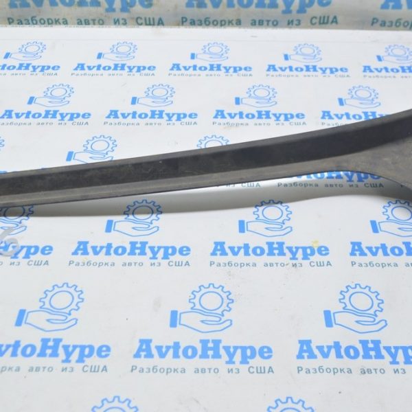 Накладка проёма багажника правая Audi A8 D3 03-09 4E0853294E