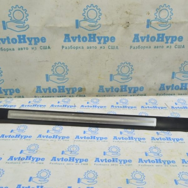 Накладка порога внешн перед лев Audi A8 D3 03-09 черн с хромом 4E0853985C AQ4