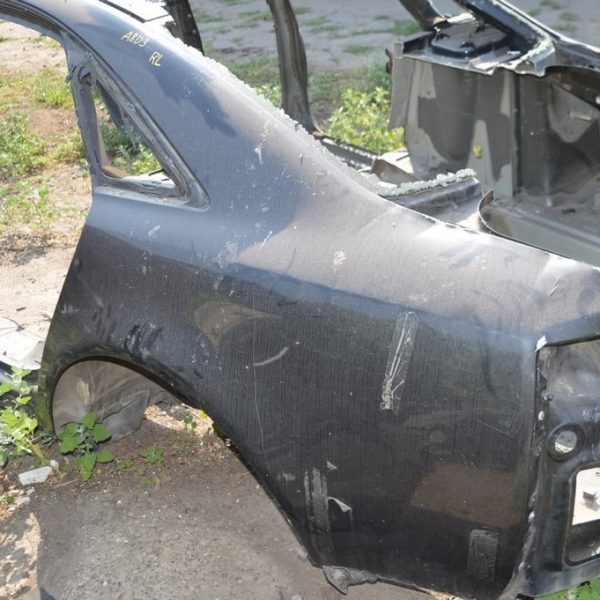 Четверть крыло задняя левая Audi A8 D3 03-09 синяя (01) тычки 4E4809843