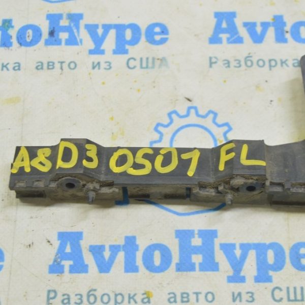 Крепление переднего бампера левое Audi A8 D3 03-09 4E0807283B