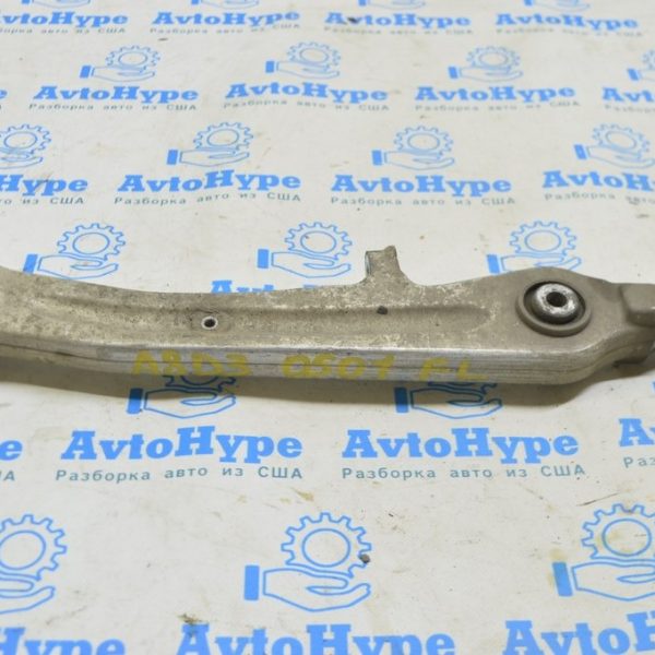 Рычаг нижний задний перед лев Audi A8 D3 03-09 (01) 4E0407151L