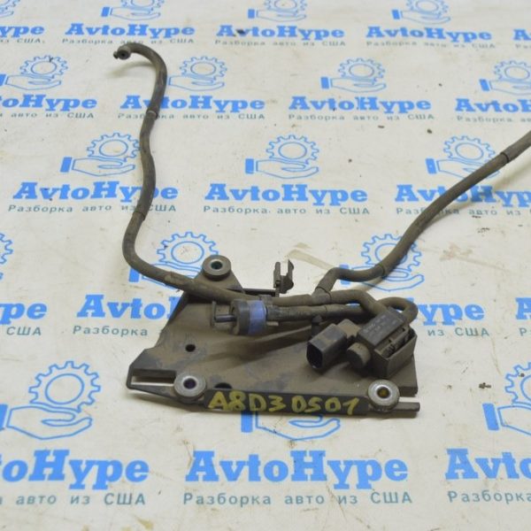 Электромагнитный клапан Audi A8 D3 03-09 3.0 037906283C