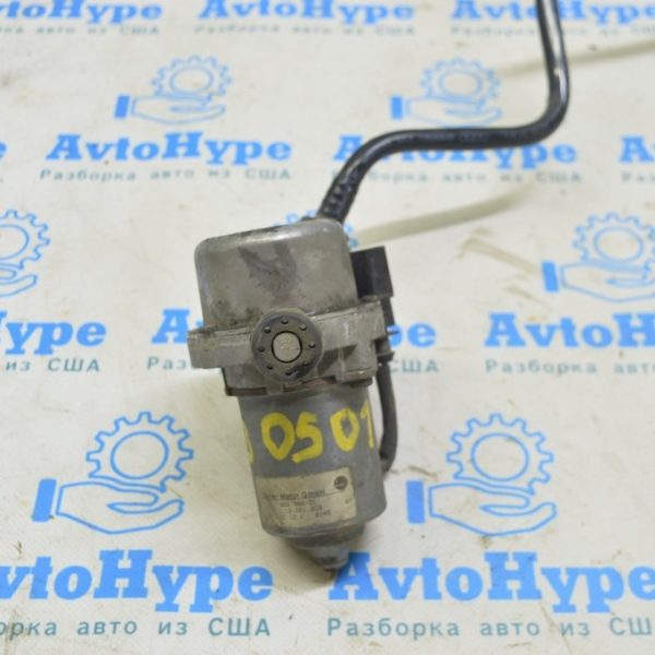 Вакуумный насос тормозной системы Audi A8 D3 03-09 8E0927317F