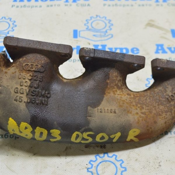 Коллектор выпускной правый Audi A8 D3 03-09 3.0 (01) сломана шпилька 06C253032J