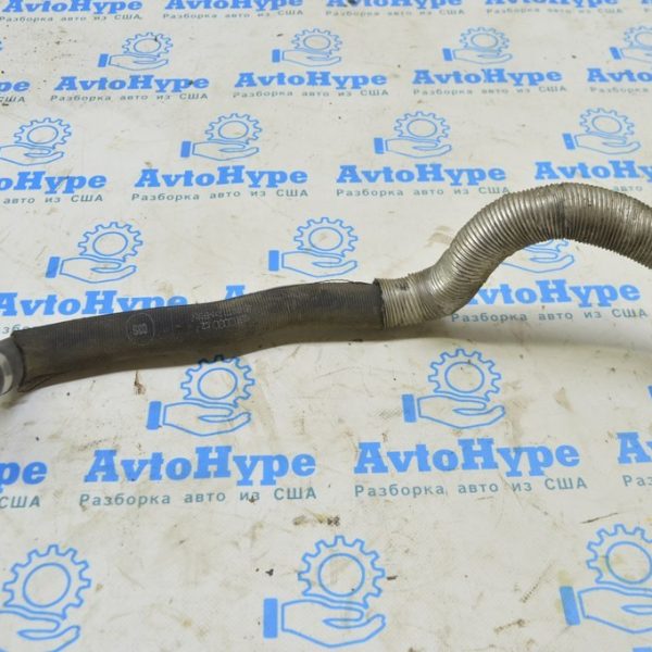 Патрубок охлаждения Audi A8 D3 03-09 3.0 4E0819371A