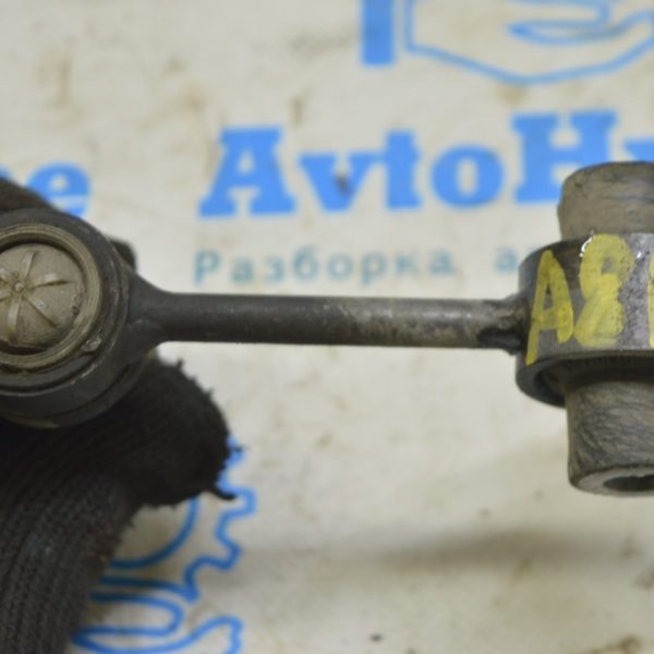 Тяга стабилизатора зад прав Audi A8 D3 03-09 (01) 4E0505465G