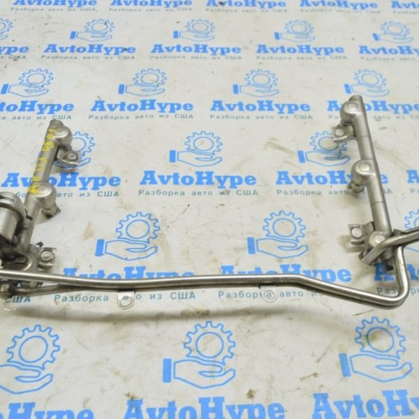 Топливная рейка Audi A8 D3 03-09 3.0 06C133681K