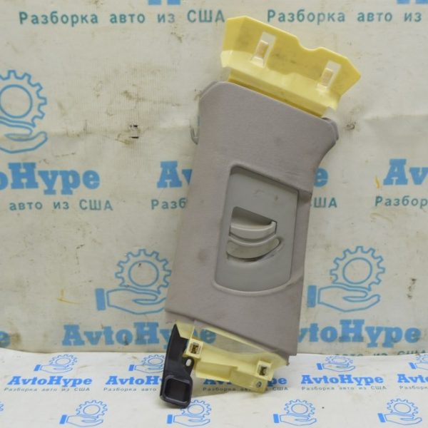 Накладка центральной стойки верхняя (ремень) левая Audi A8 D3 03-09 серая 4E0867239Q 31R