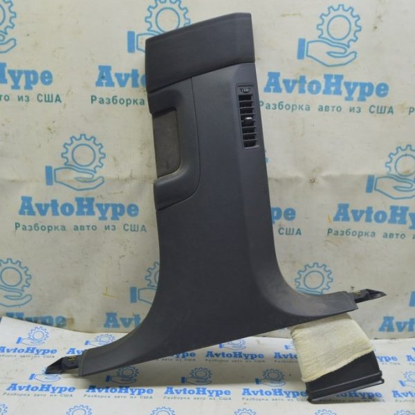 Накладка центральной стойки нижняя правая  Audi A8 D3 03-09 черн, под воздуховод 4E0867244A 6PS