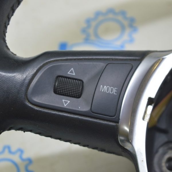 Кнопки управления (на руле) лев Audi A8 D3 03-09 4E0951527  5PR