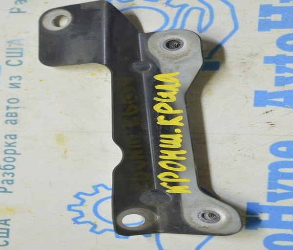 Кронштейн крыла перед прав Audi A8 D3 03-09 задний 4E0810680B