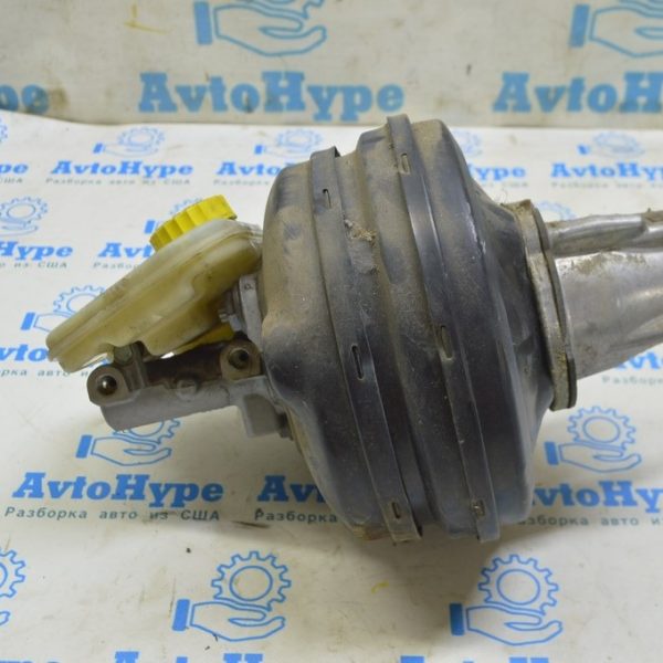 Главный тормозной цилиндр Audi A8 D3 03-09 3D0611021