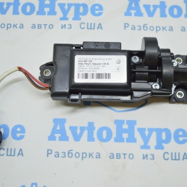 Механизм регулировки высоты ремня безопасности левый Audi A8 D4 10-17 4h0857833