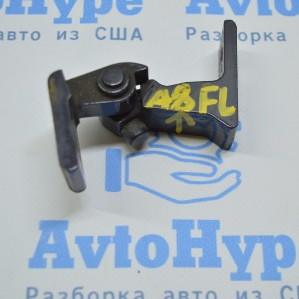 Петля двери верхняя перед лев Audi A8 D4 10-17 4H0831401A