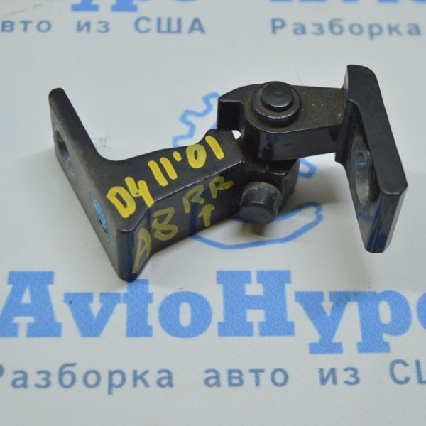 Петля двери верхняя зад прав Audi A8 D4 10-17 4H0831402A