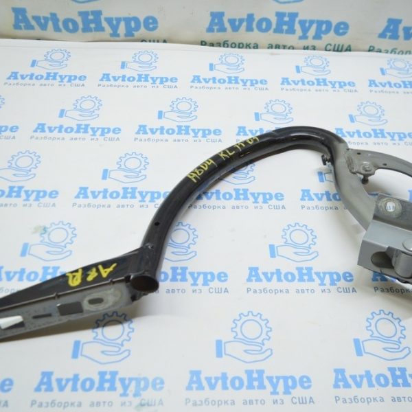 Петля крышки багажника левая Audi A8 D4 10-17 4H0827299D