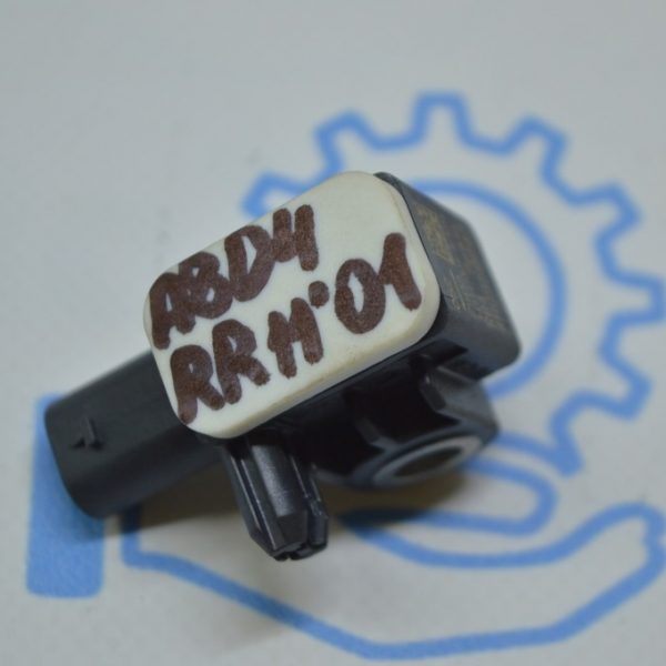 Датчик подушки безопасности задний прав Audi A8 D4 10-17 4H0959643