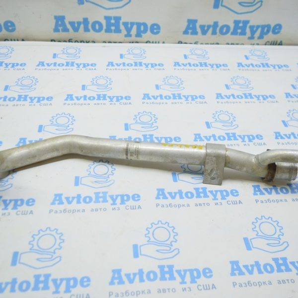 Патрубок охлаждения 2 аллюминиевый на 3 выхода 4.2 Audi A8 D4 10-17 (01) 079121070CF