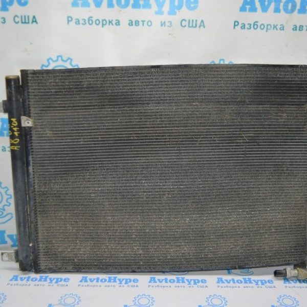 Радиатор кондиционера (конденсер) 4.2 Audi A8 D4 10-17 (01) 4H0260401C