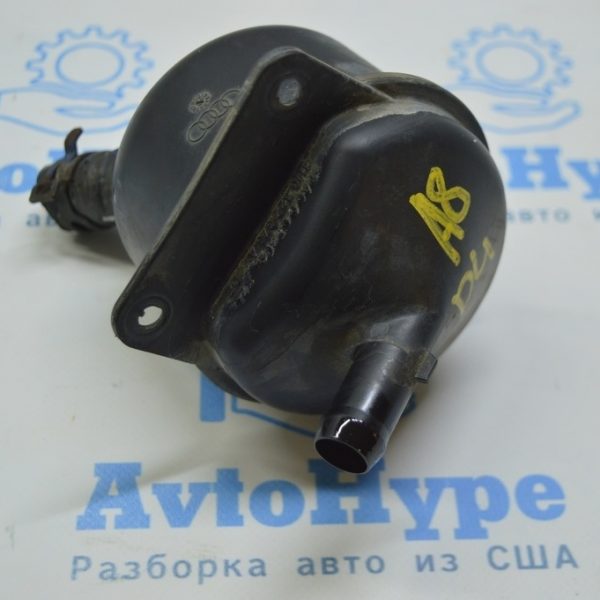Бачок ГУР второй Audi A8 D4 10-17 4h0422373a