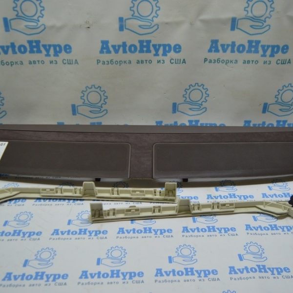 Направляющая шторки заднего стекла правая Audi A8 D4 10-17 4H4864305DG8