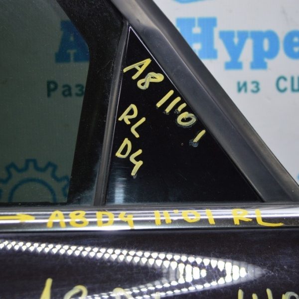 Треугольник глянец двери зад лев Audi A8 D4 10-17