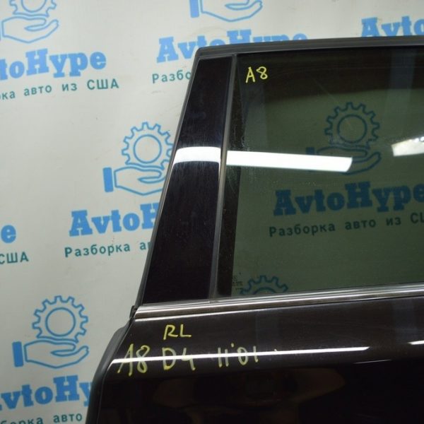 Накладка двери зад лев передняя глянец Audi A8 D4 10-17 4H0839901B5FQ