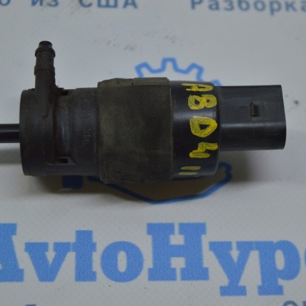 Мотор омывателя лобового стекла Audi A8 D4 10-17 1K5955651